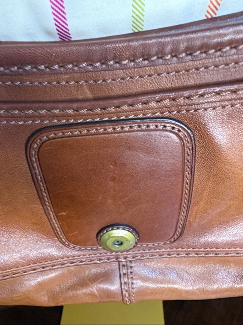Coach Cognac Leather Shoulder Bag with Brass Hardware Y2K - Picture 7 of 9